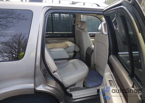 2004 Lincoln Aviator из США, поврежденный, VIN 5LMEU68H44ZJ34155